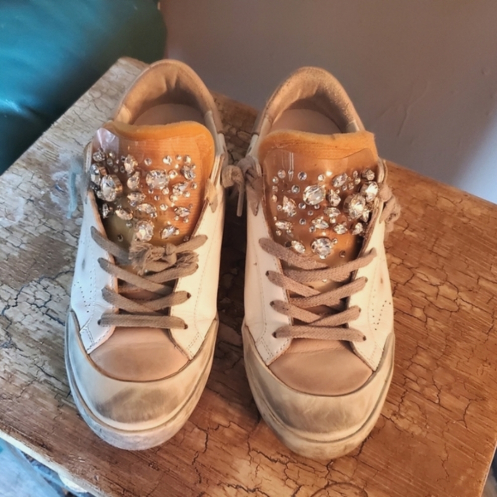 SOLDGolden Goose Penstar SS Swarvoski Crystal tongue. Sz 36